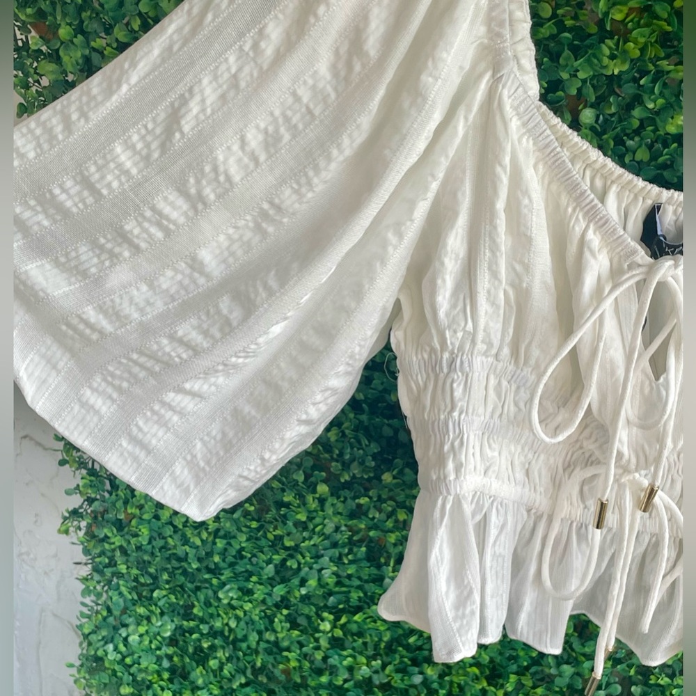 MinkPink - NWT | Revolve White Norah Top Tie Front | Sz Lg | Made in Australia - Picture 12 of 17